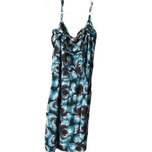 🛑LAST CHANCE🛑Blue and Black Floral Sun Dress